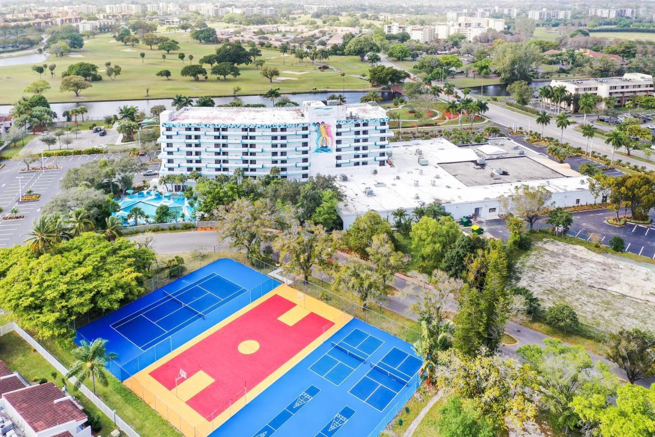 Chateau Mar Golf Resort, Trademark Collection By Wyndham Лодергілл Екстер'єр фото
